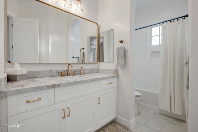 3265 S COFFEEBERRY Court, Gold Canyon, AZ 85118