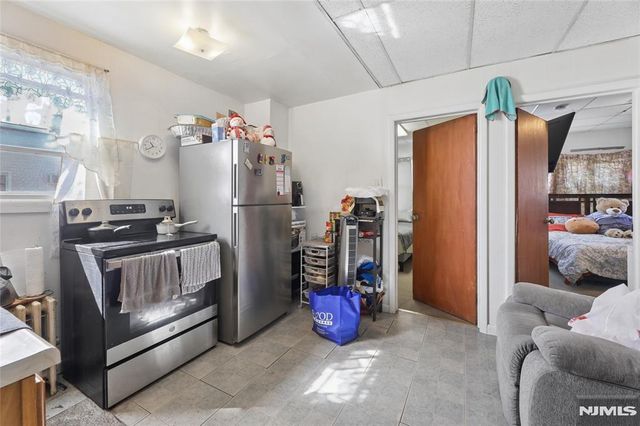 604 Van Houten Avenue, Clifton, NJ 07013