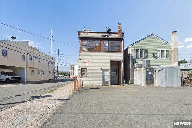 604 Van Houten Avenue, Clifton, NJ 07013