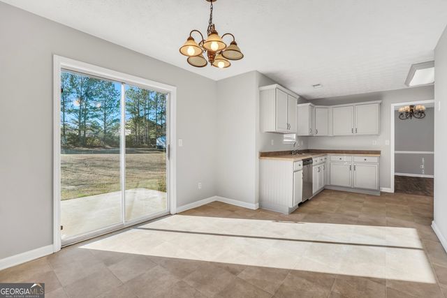 133 Meadow View Drive, Jackson, GA 30233