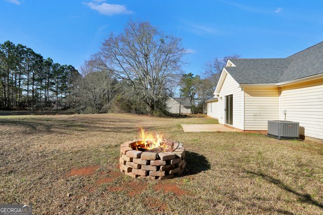 133 Meadow View Drive, Jackson, GA 30233