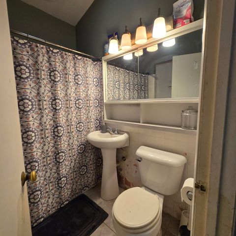 147-149 Hoover Ct, Salina, KS 67401