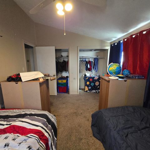 147-149 Hoover Ct, Salina, KS 67401