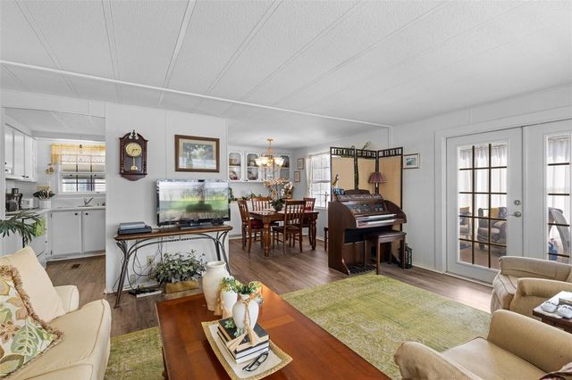 8 COCOS PLUMOSA DRIVE A, Eustis, FL 32726