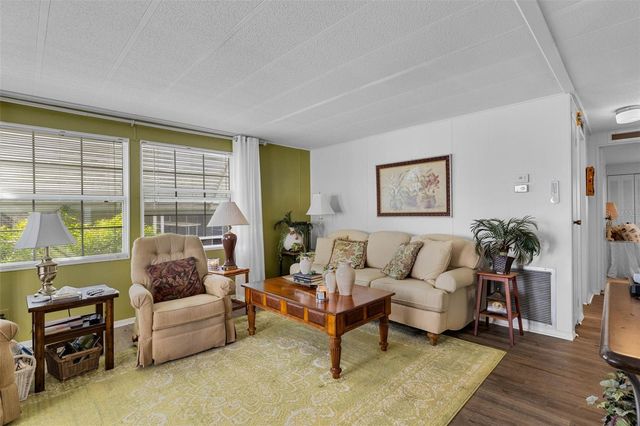 8 COCOS PLUMOSA DRIVE A, Eustis, FL 32726