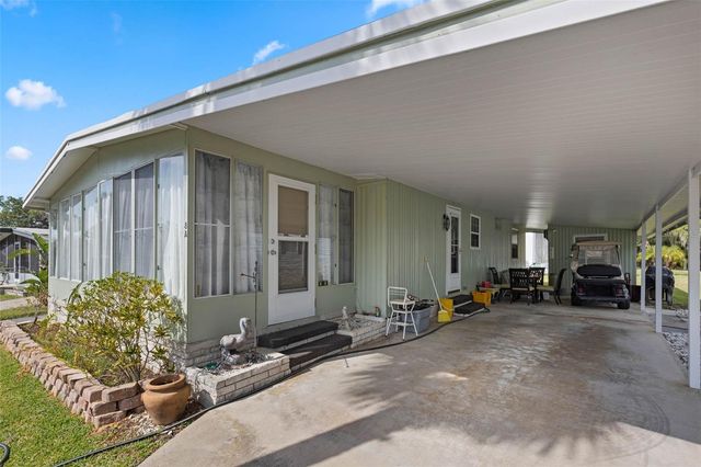 8 COCOS PLUMOSA DRIVE A, Eustis, FL 32726