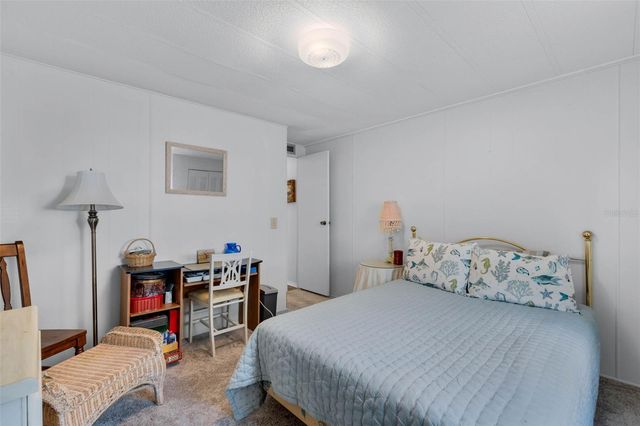 8 COCOS PLUMOSA DRIVE A, Eustis, FL 32726