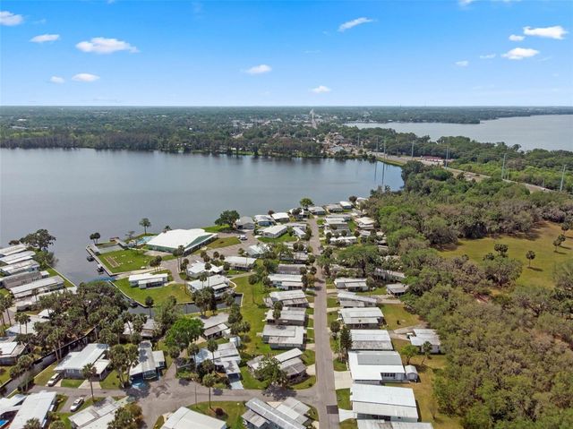 8 COCOS PLUMOSA DRIVE A, Eustis, FL 32726