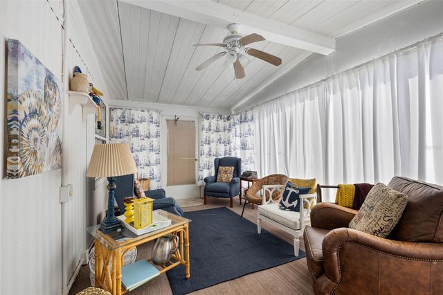 8 COCOS PLUMOSA DRIVE A, Eustis, FL 32726