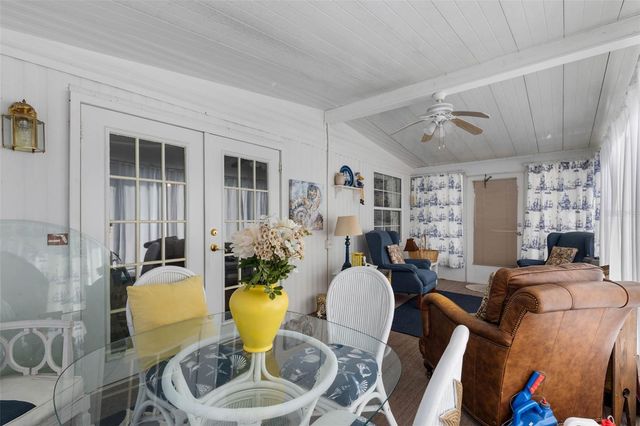 8 COCOS PLUMOSA DRIVE A, Eustis, FL 32726