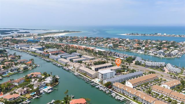 465 PINELLAS BAYWAY S 311, Tierra Verde, FL 33715