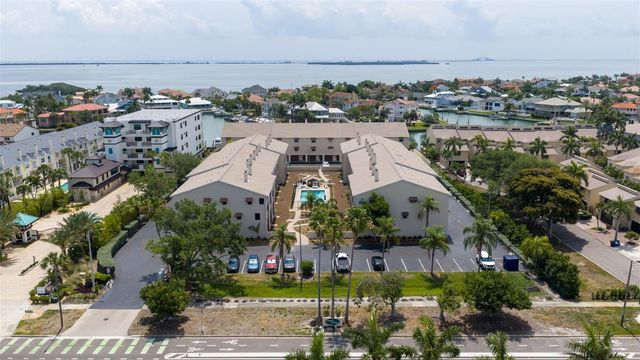 465 PINELLAS BAYWAY S 311, Tierra Verde, FL 33715