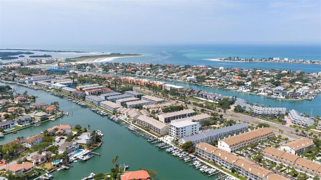 465 PINELLAS BAYWAY S 311, Tierra Verde, FL 33715
