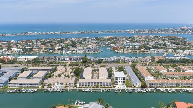 465 PINELLAS BAYWAY S 311, Tierra Verde, FL 33715