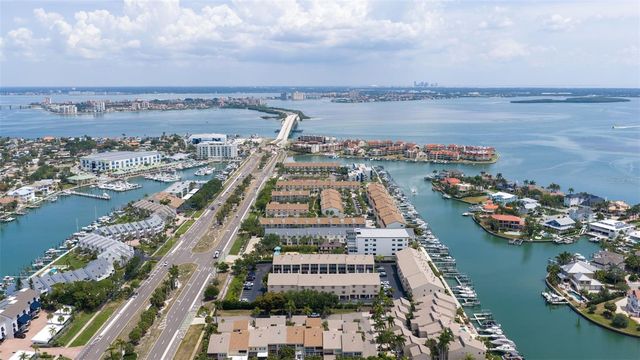 465 PINELLAS BAYWAY S 311, Tierra Verde, FL 33715