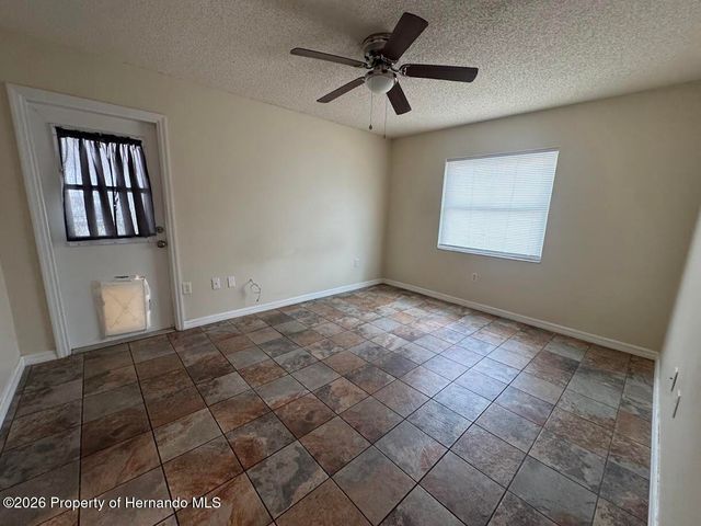 5317 Woodridge Lane, Spring Hill, FL 34609