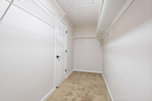 609 Roadrunner Dr, Patterson, CA 95363