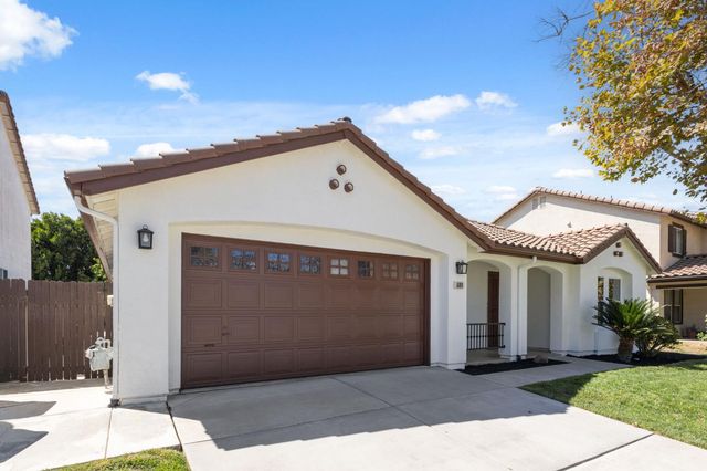 609 Roadrunner Dr, Patterson, CA 95363