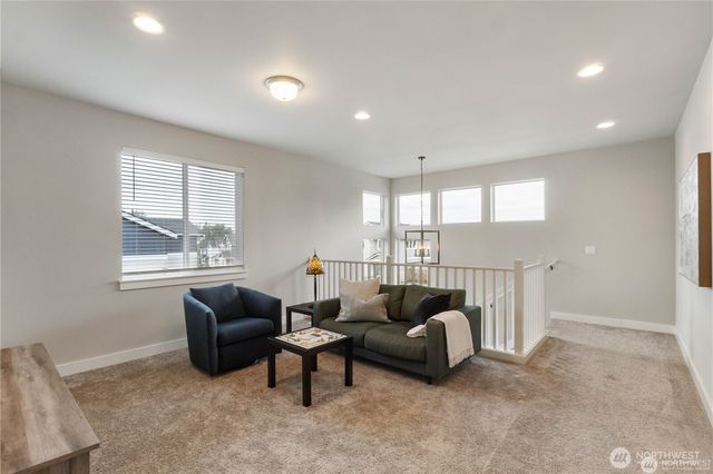 12956 186th Ave E, Bonney Lake, WA 98391