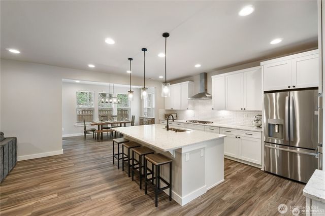 12956 186th Ave E, Bonney Lake, WA 98391