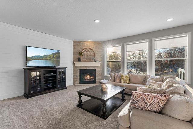 13015 Aulden Avenue, Rosemount, MN 55068