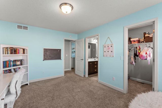 13015 Aulden Avenue, Rosemount, MN 55068