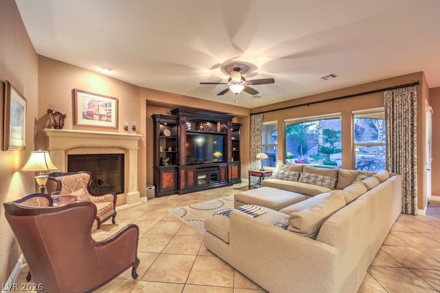 2712 Marie Antoinette Street, Henderson, NV 89044