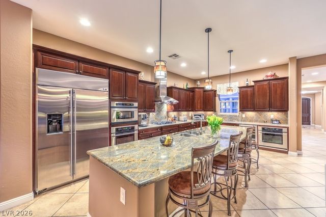 2712 Marie Antoinette Street, Henderson, NV 89044