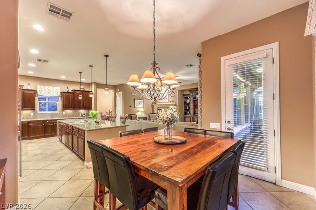 2712 Marie Antoinette Street, Henderson, NV 89044