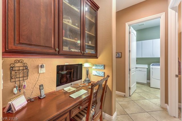 2712 Marie Antoinette Street, Henderson, NV 89044