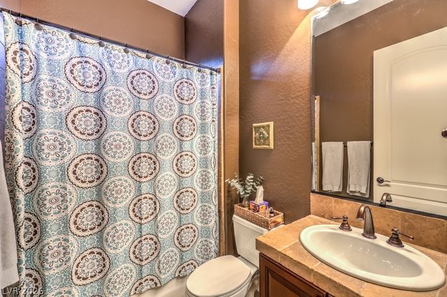2712 Marie Antoinette Street, Henderson, NV 89044