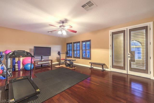 2712 Marie Antoinette Street, Henderson, NV 89044