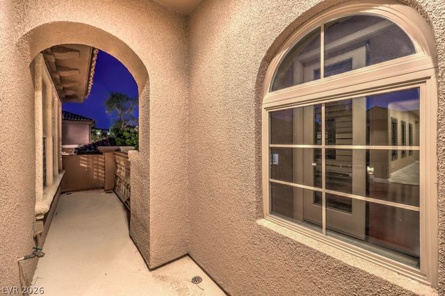 2712 Marie Antoinette Street, Henderson, NV 89044