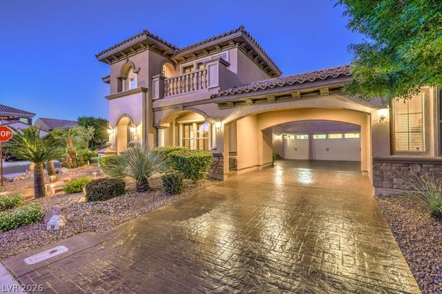 2712 Marie Antoinette Street, Henderson, NV 89044