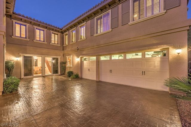 2712 Marie Antoinette Street, Henderson, NV 89044