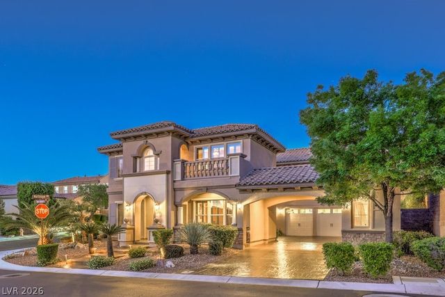 2712 Marie Antoinette Street, Henderson, NV 89044