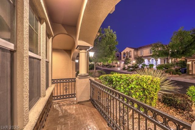 2712 Marie Antoinette Street, Henderson, NV 89044