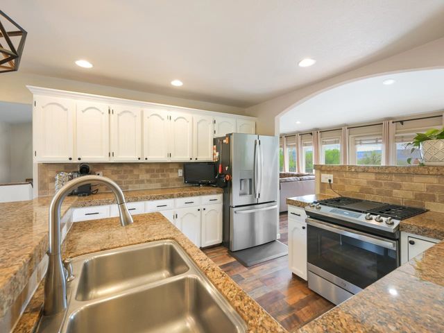691 Crestridge Drive, Grand Junction, CO 81506