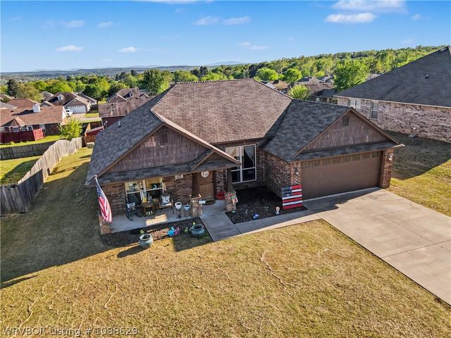 139 Pine Street, Greenwood, AR 72936