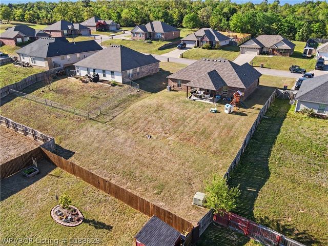 139 Pine Street, Greenwood, AR 72936