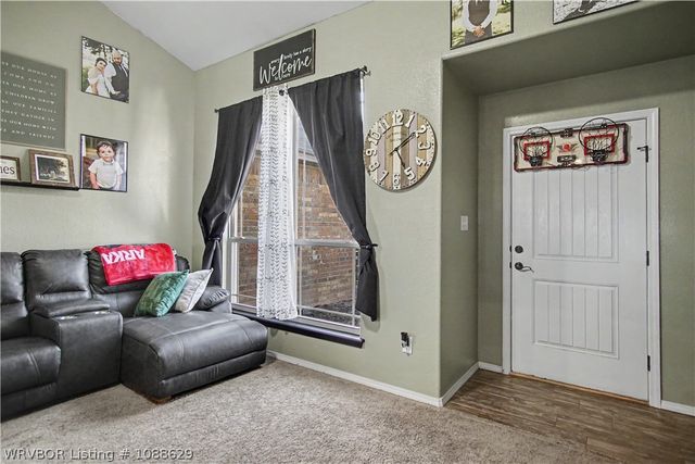 139 Pine Street, Greenwood, AR 72936