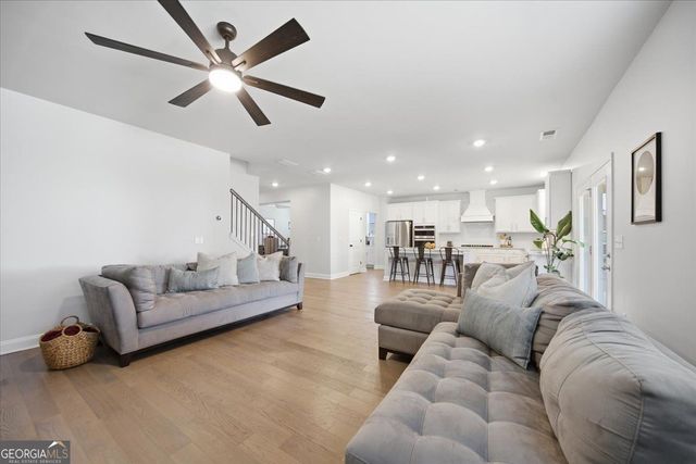 3604 Nathan Farm Lane, Buford, GA 30519