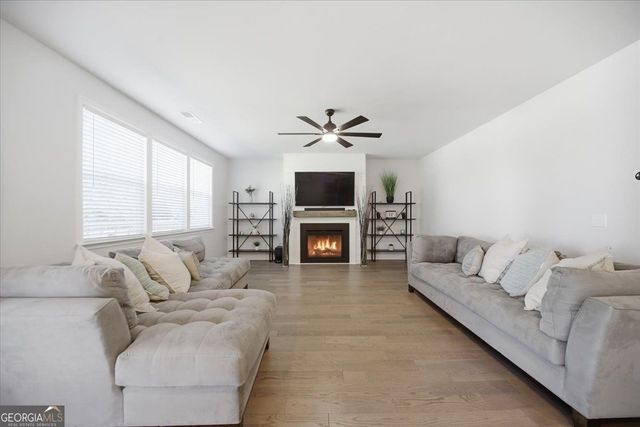 3604 Nathan Farm Lane, Buford, GA 30519