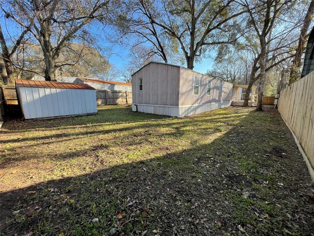 15185 Ridgepoint Circle, Willis, TX 77318