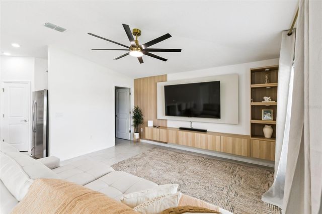 1949 HEART LAKE DRIVE, Groveland, FL 34736
