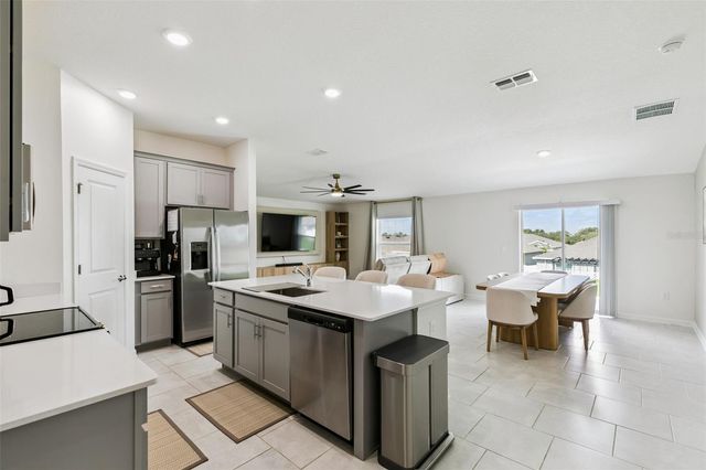 1949 HEART LAKE DRIVE, Groveland, FL 34736