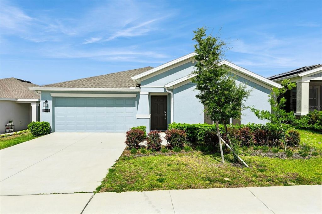 1949 HEART LAKE DRIVE, Groveland, FL 34736