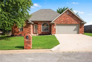 808 Herron Street, Prairie Grove, AR 72753