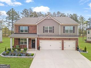 8033 Louis Drive, Locust Grove, GA 30248