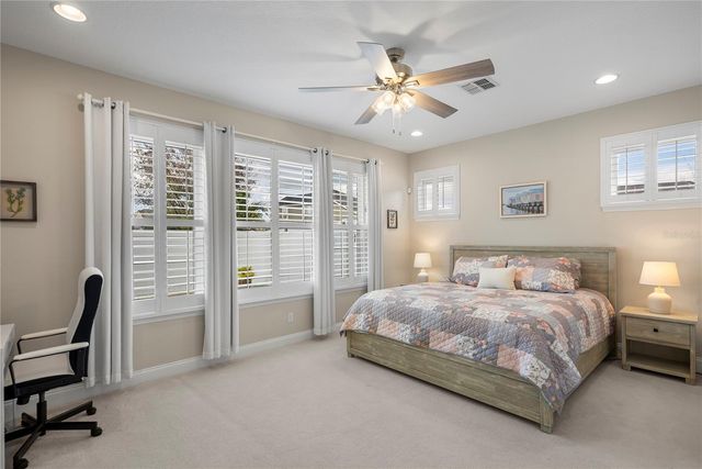 10539 WARLOW CREEK STREET, Orlando, FL 32832